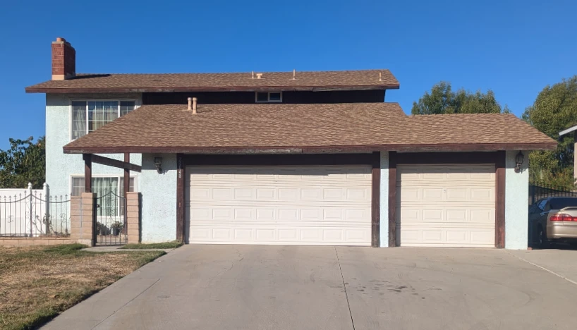Modern home in Ontario, California, waiting for a fast sale.